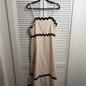 Chic Cream and Black Maxi Dress